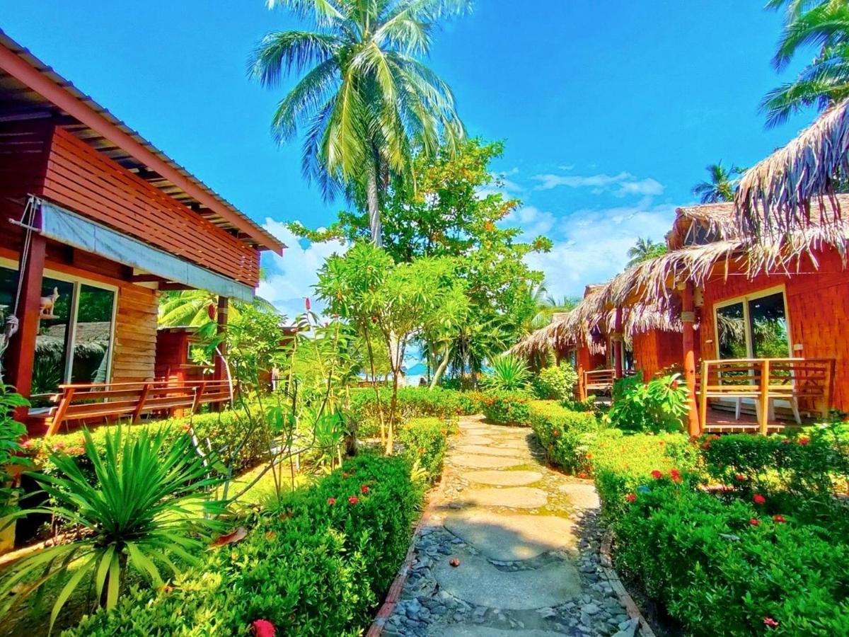 Mook Montra Resort Sea Front Ko Mook Eksteriør bilde