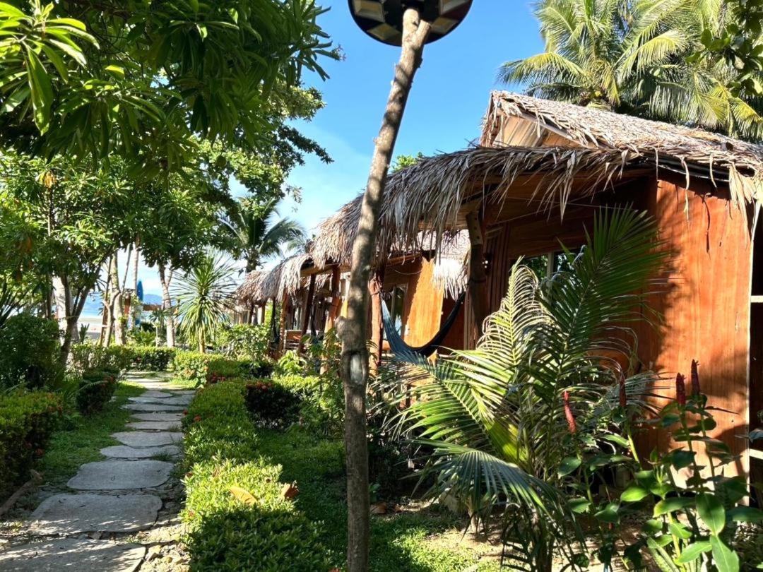 Mook Montra Resort Sea Front Ko Mook Eksteriør bilde