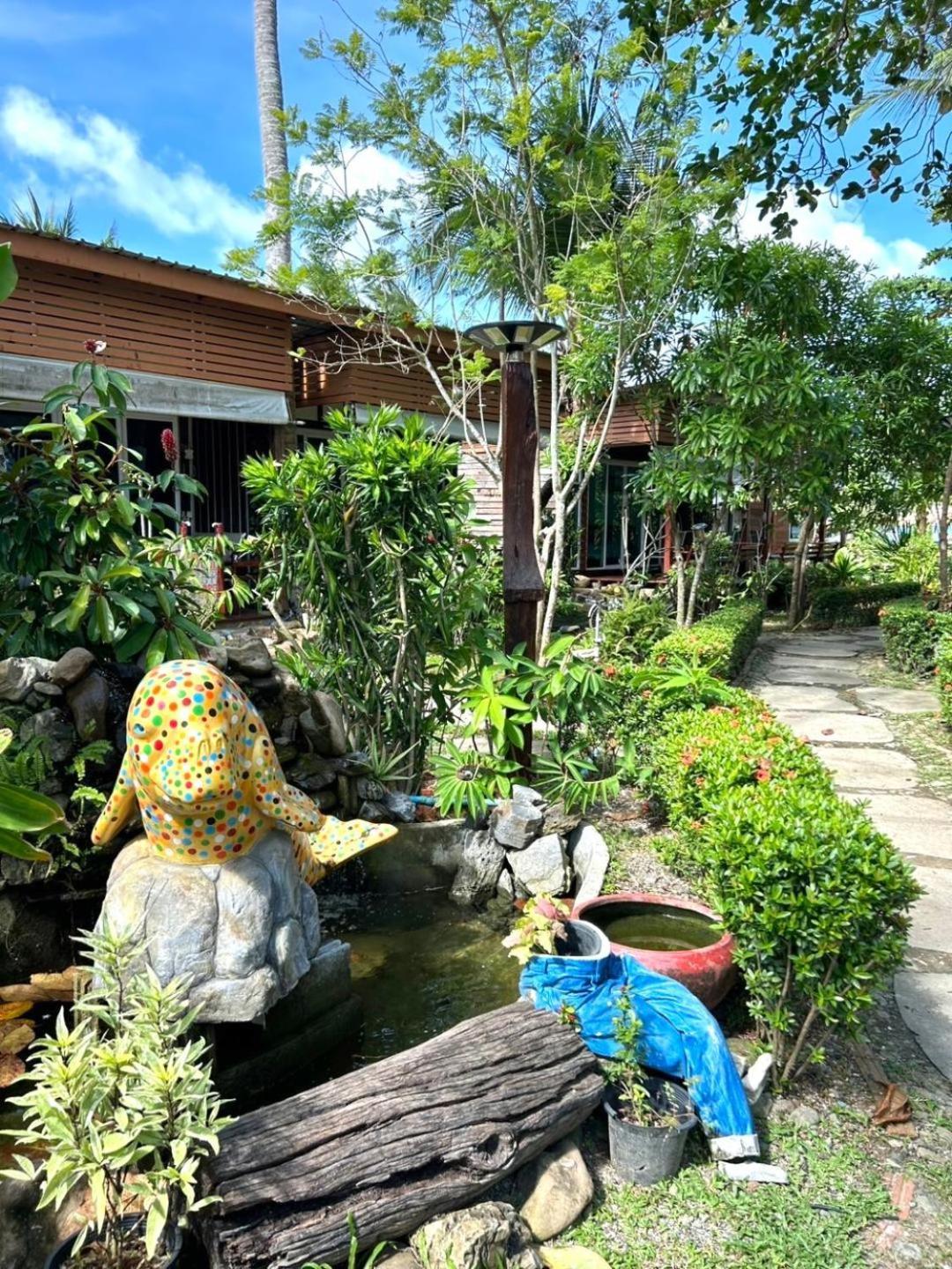 Mook Montra Resort Sea Front Ko Mook Eksteriør bilde