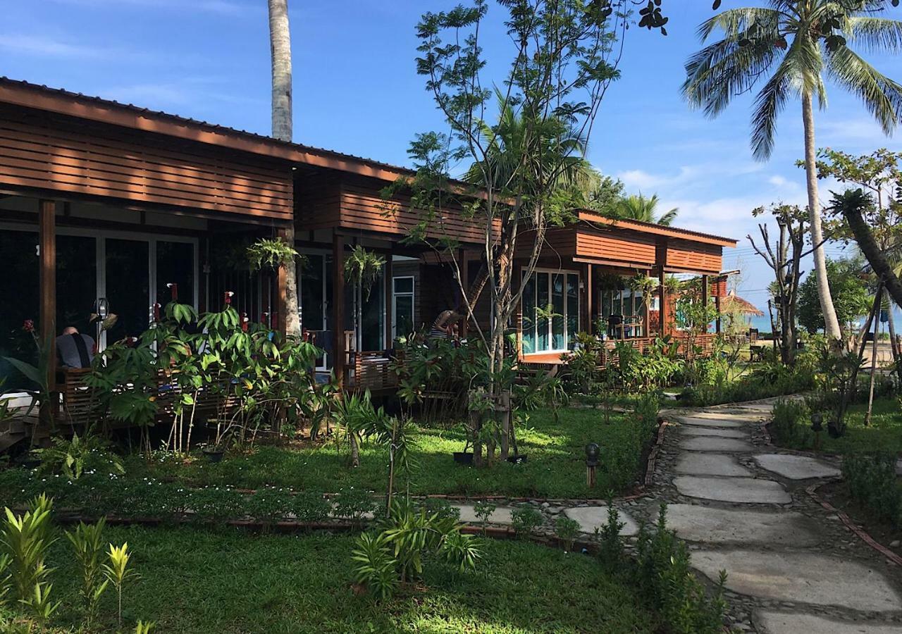 Mook Montra Resort Sea Front Ko Mook Eksteriør bilde